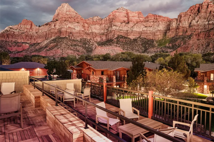 Cable Mountain Lodge - Image 1