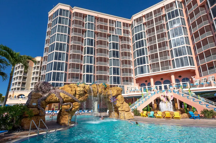 Pink Shell Beach Resort and Marina - Image 1