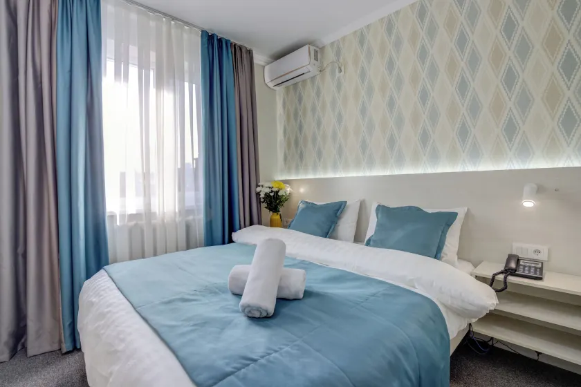 Viva Hotel - Image 1