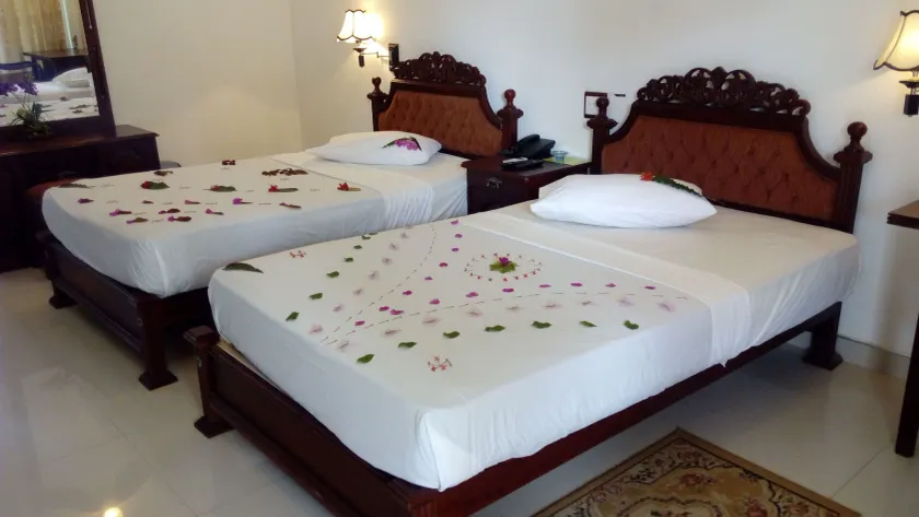 Centauria City Hotel - Image 1