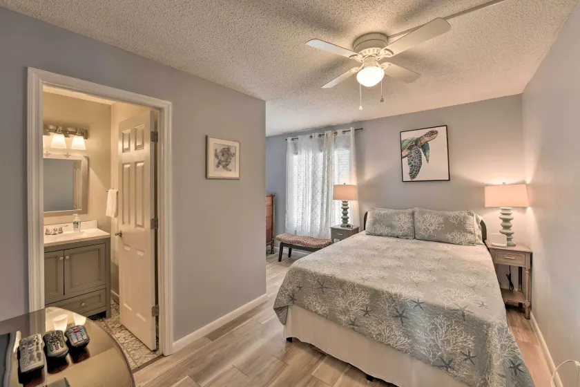 Relaxing Harbor Island Condo: Walk to the Beach! - Interiør