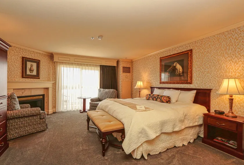 Fairhaven Village Inn - Image 1