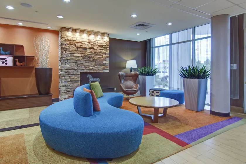 Fairfield Inn and Suites by Marriott Natchitoches - Image 1
