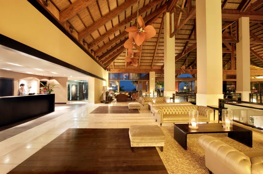 Asia Gardens Hotel & Thai Spa, a Royal Hideaway Hotel - Lobby