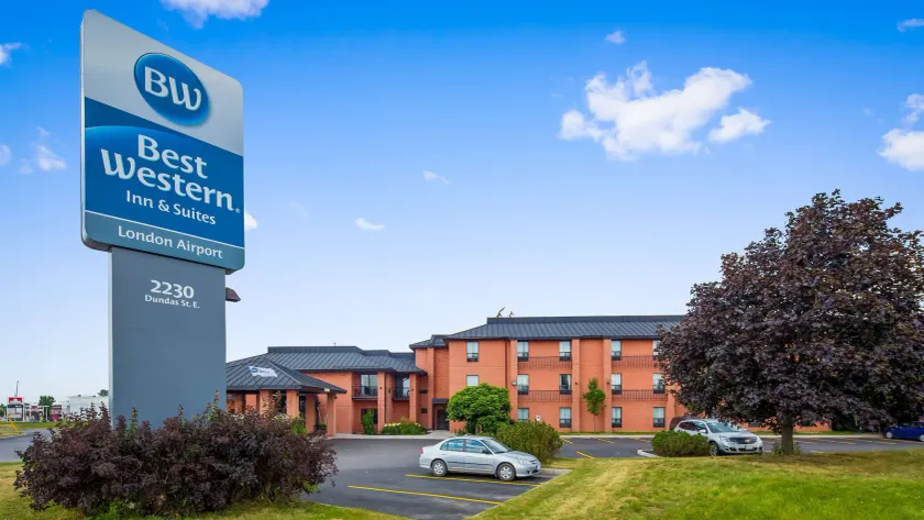 Best Western London Airport Inn & Suites - Image 1