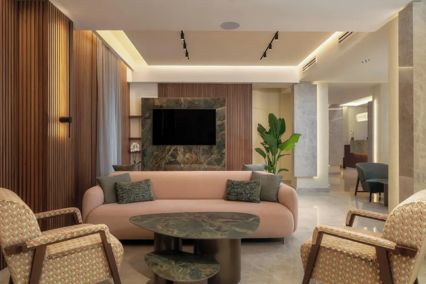 Hotel Mozart - Image 1