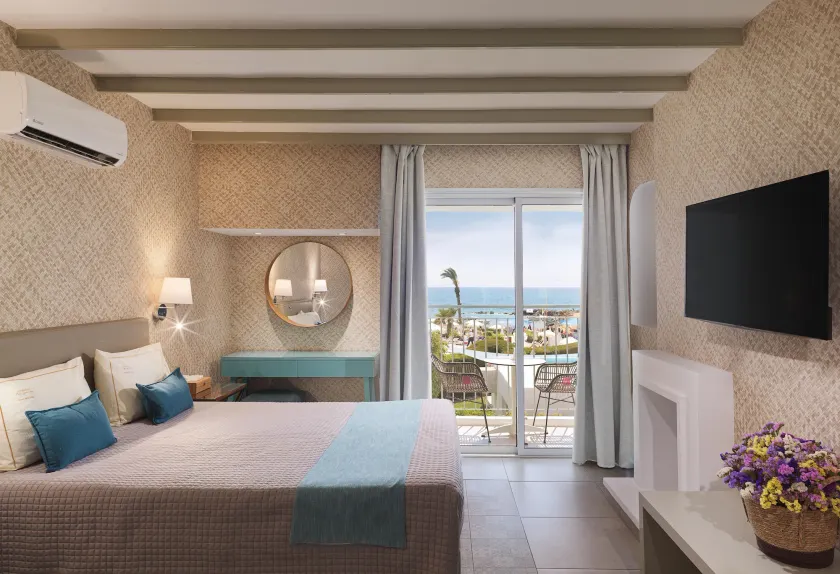 Leonardo Plaza Cypria Maris Beach Hotel & Spa - Image 1