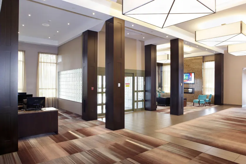 Best Western Plus Lamplighter Inn & Conference Centre - Entrée intérieure