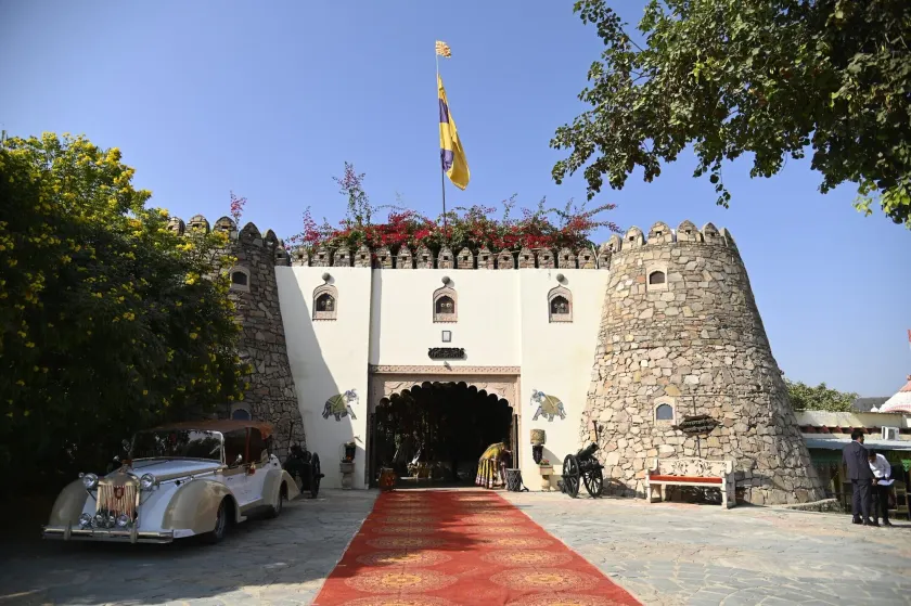 Lohagarh Fort Resort - Image 1
