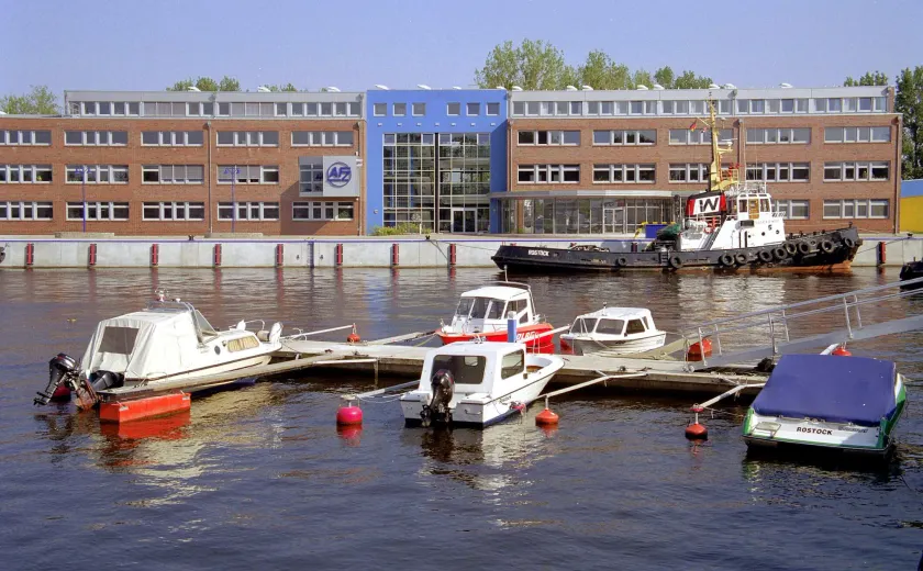 Hotel Am Kai 334 - Image 1