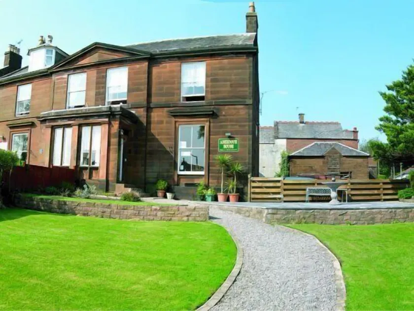 Dumfries Villa - Image 1