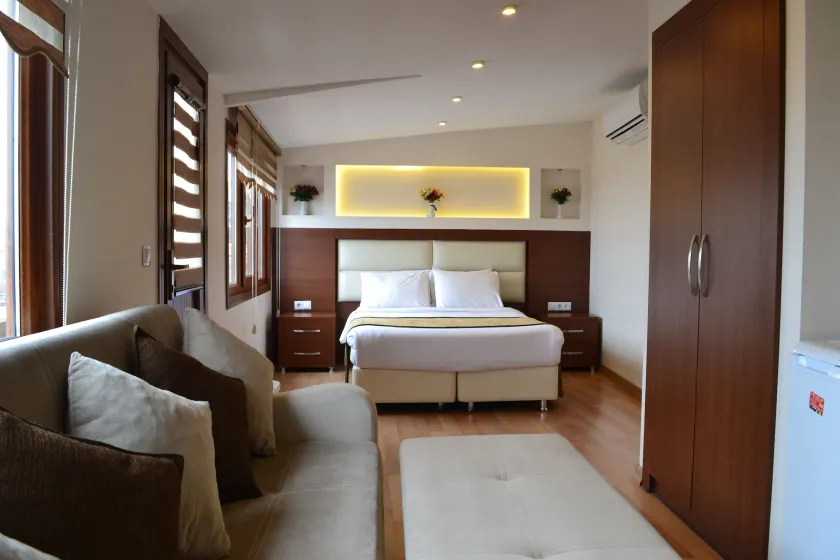 Seven Days Hotel - İstanbul - Image 1