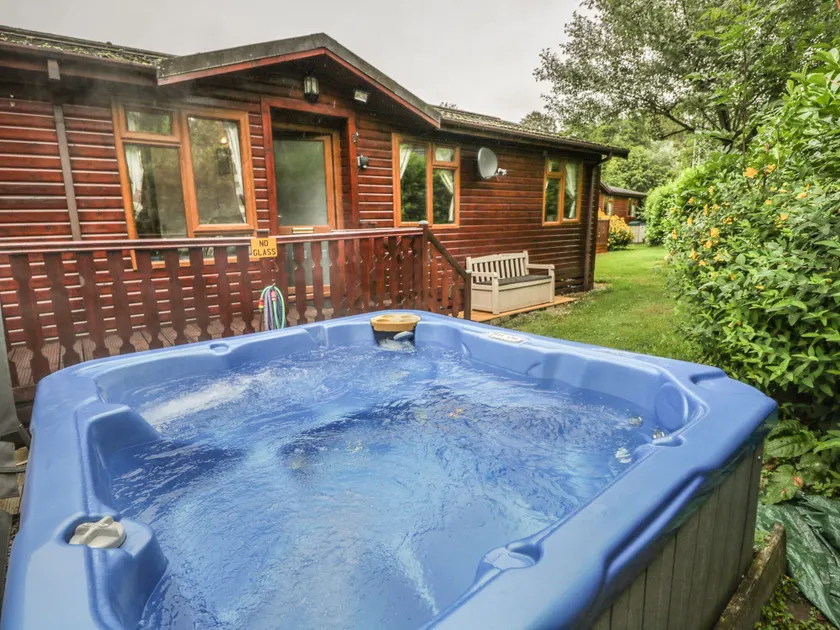Langdale Lodge 15 - Image 1