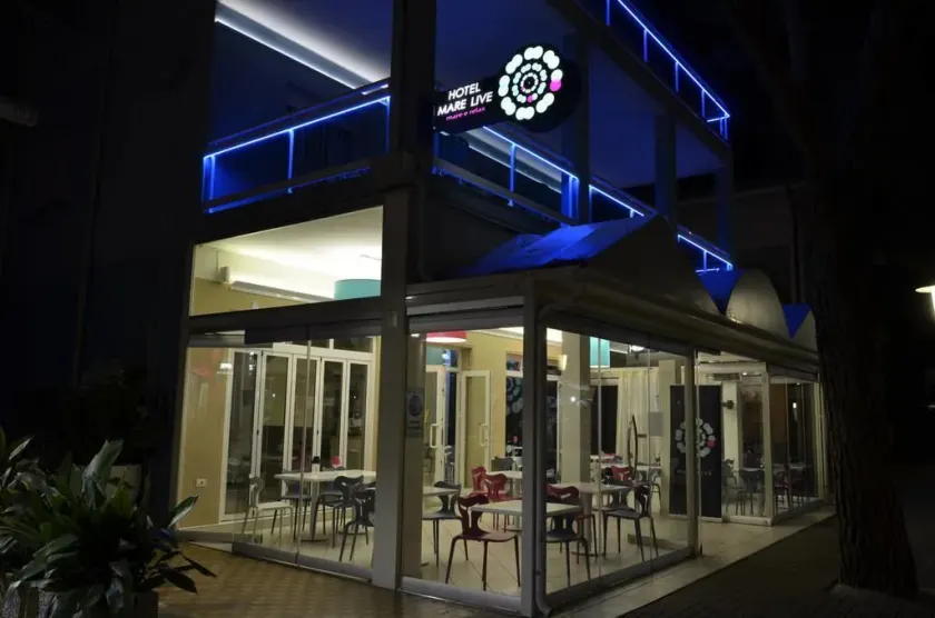 Hotel Mare Live - Image 1