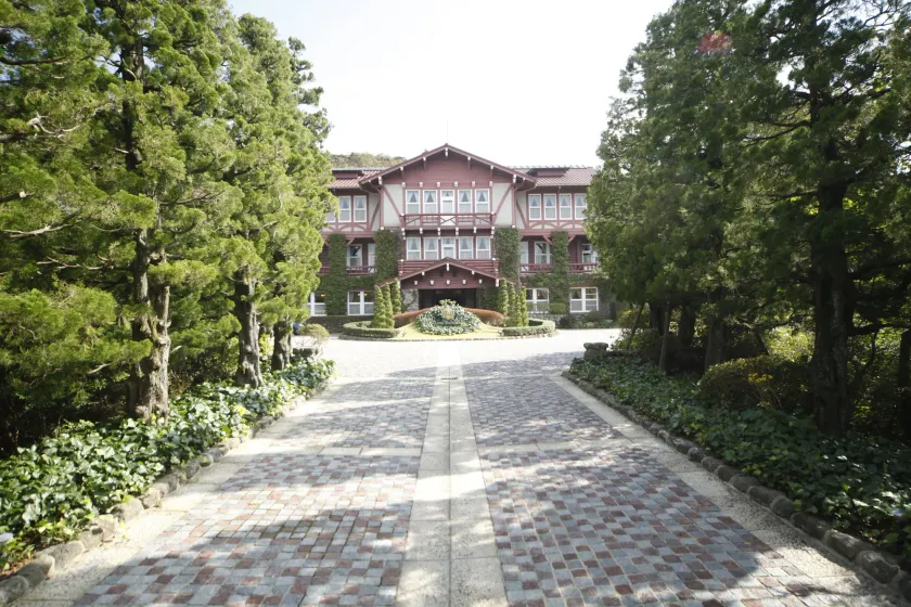 Unzen Kanko Hotel - Image 1
