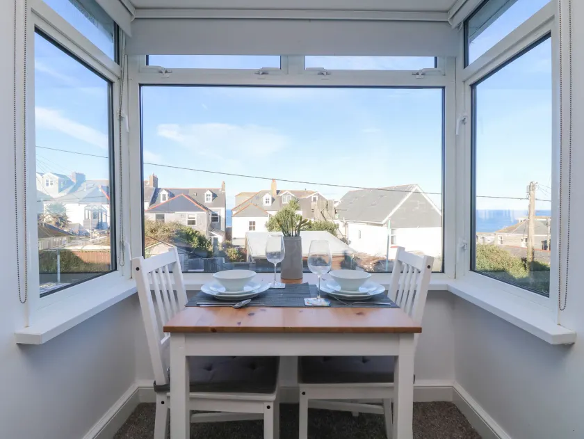 The Beach Hut - Image 1