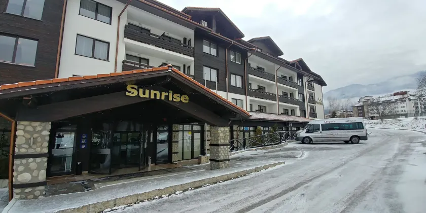 Hotel Sunrise Park - Image 1
