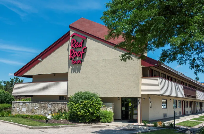 Red Roof Inn Chicago-OHare Airport Arlington Hts - Image 1