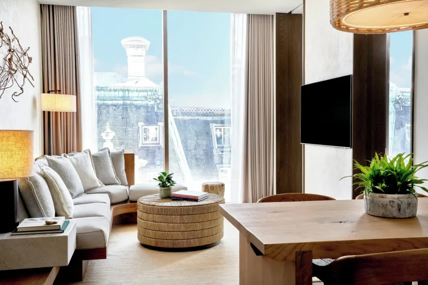 1 Hotel Mayfair - Image 1