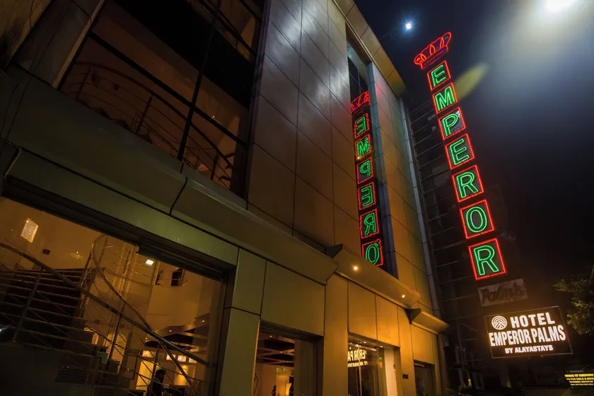 Hotel Emperor Palms at Karol Bagh - Image 1