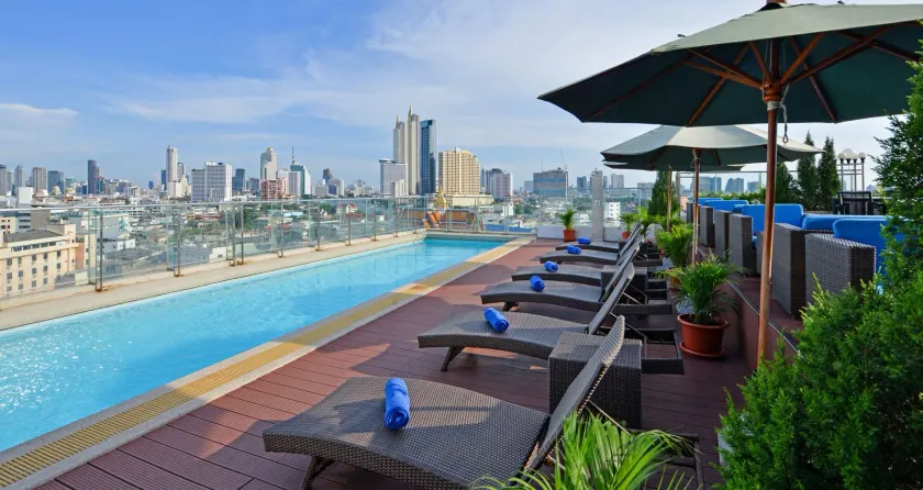 Hotel Royal Bangkok - Image 1