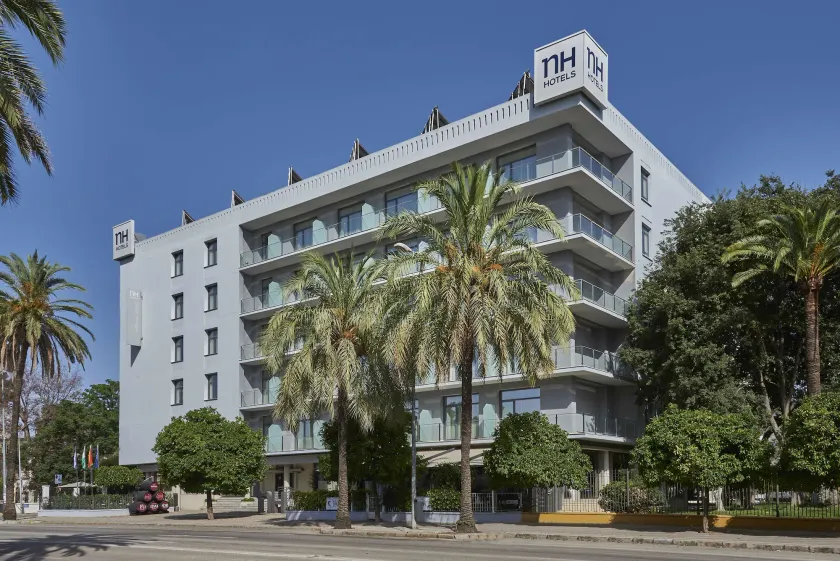 NH Avenida Jerez - Image 1