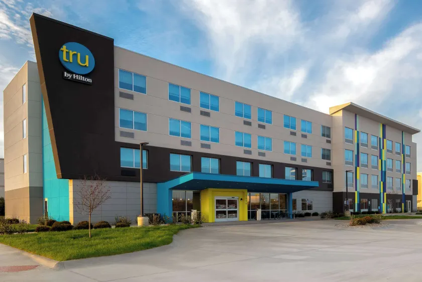 Tru By Hilton Anderson - Image 1