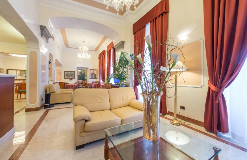 Strozzi Palace Hotel - Image 1