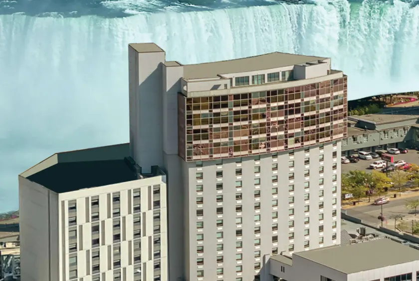Wyndham Grand Fallsview Hotel - Image 1