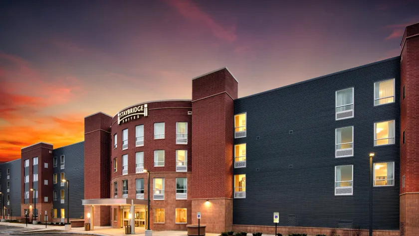 Staybridge Suites Marquette by IHG - Image 1