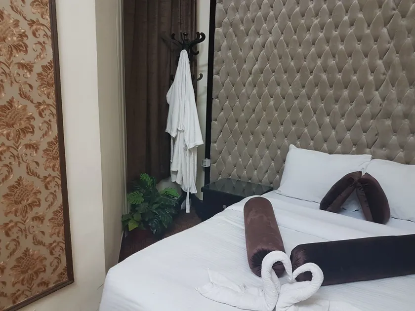 Cairo Paradise Hotel - Image 1