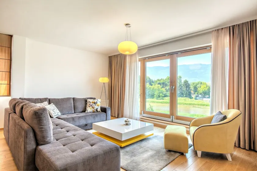 VIP Superior Apartments - Image 1