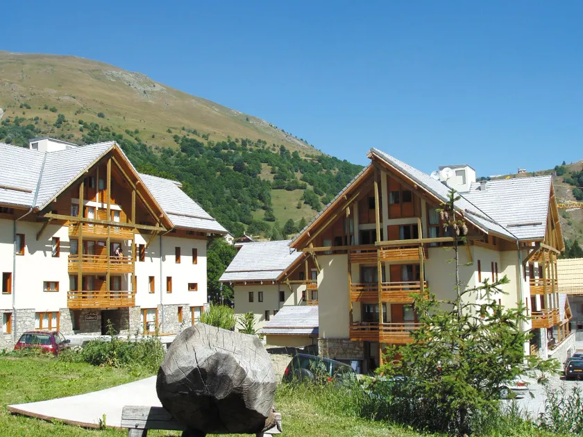 Résidence Lagrange Vacances les Chalets du Galibier 1 et 2 - Image 1