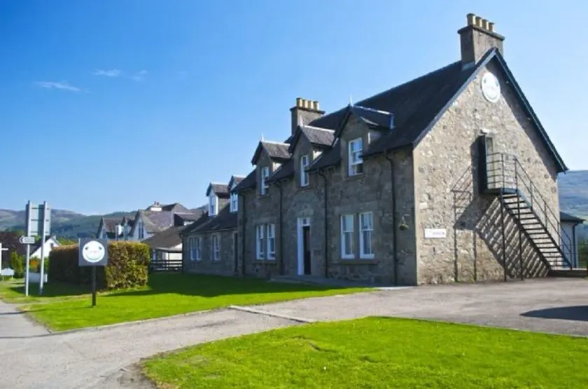 Loch Ness Guest House - Image 1