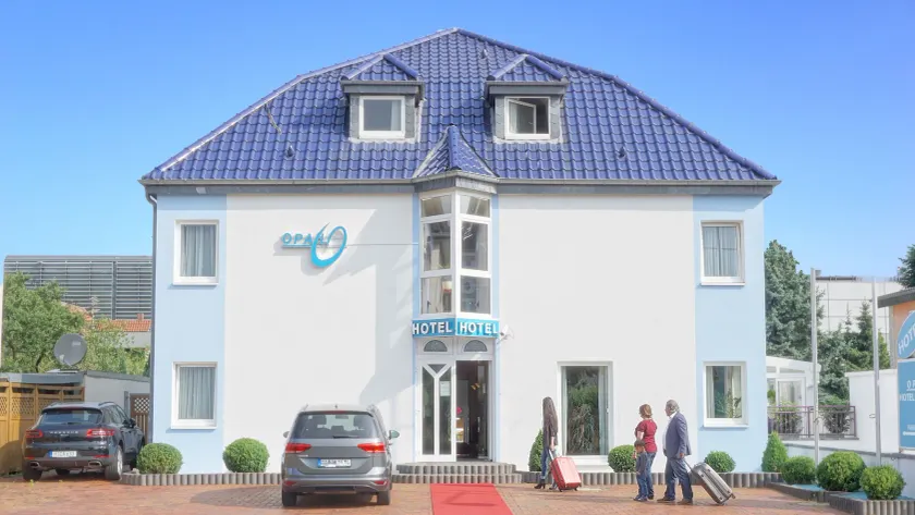 Hotel Opal - Image 1