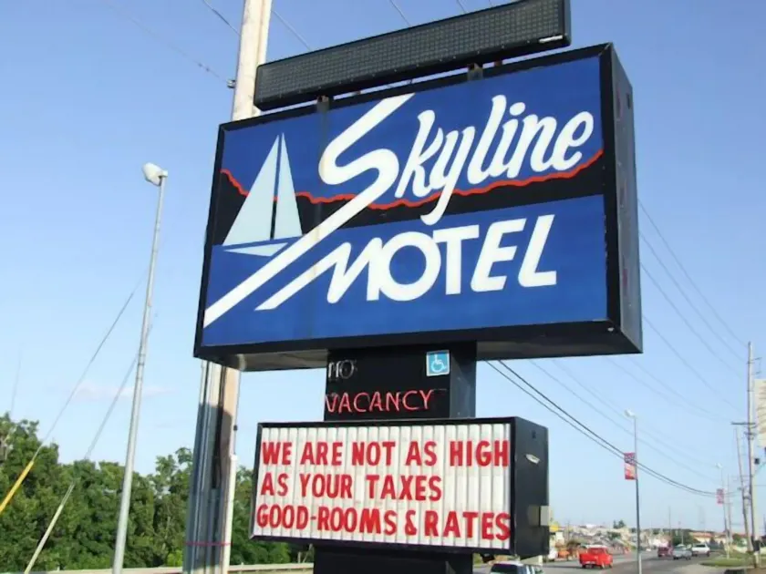 The Skyline Motel - Image 1