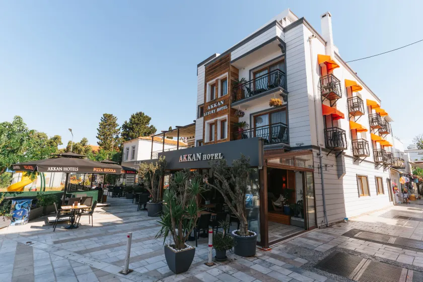 Akkan Hotel - Image 1