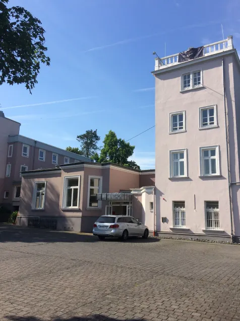 Hotel Villa von Sayn - Image 1