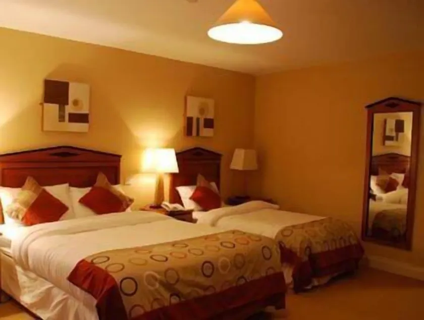 Davitts Guesthouse - Image 1