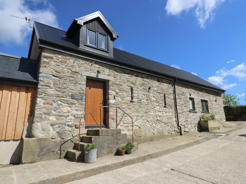 Cattle Tree Cottage - Image 1