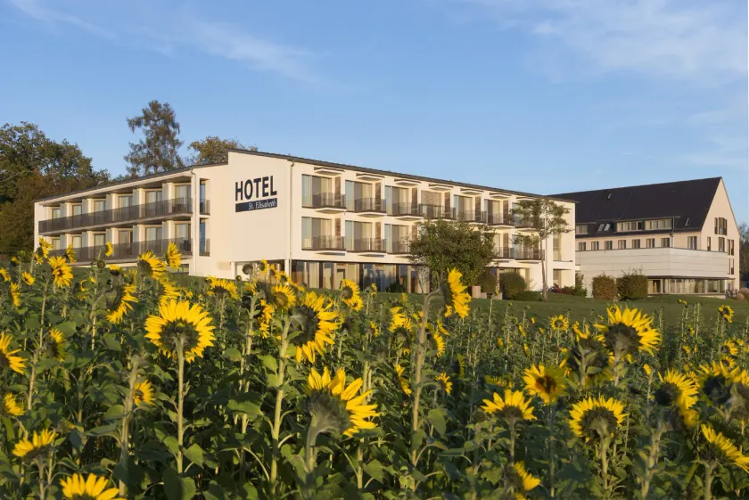 Hotel St Elisabeth - Image 1