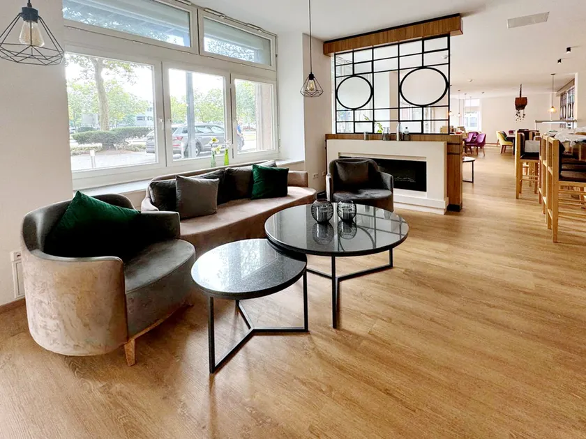 DORMERO Hotel Rüsselsheim - Salon du hall