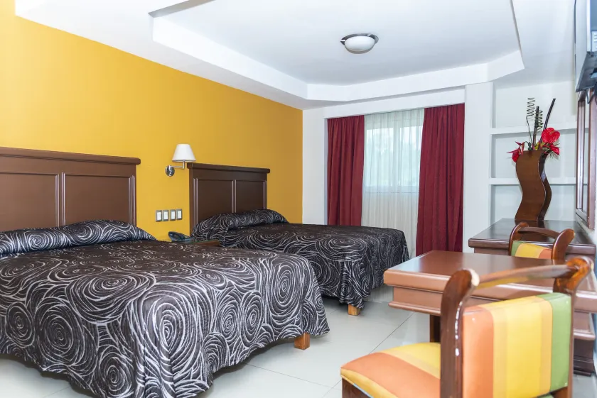 Hotel Gran Via Veracruz - Image 1