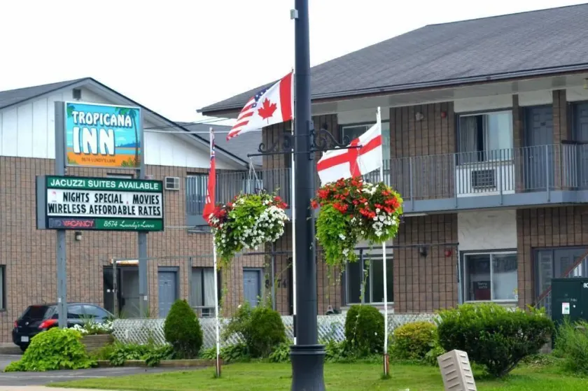Tropicana Inn - Image 1