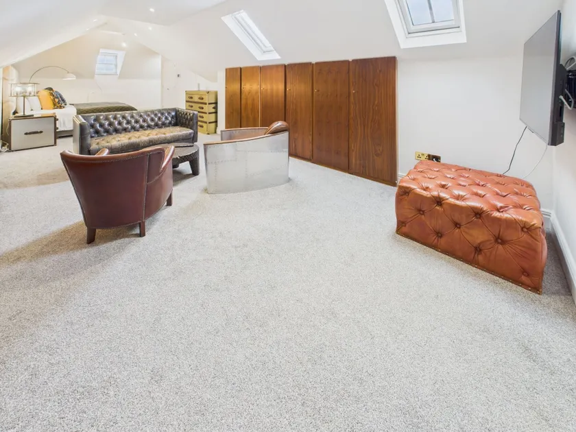 Green Hat Stays - Chepstow - Harvax House - Værelse