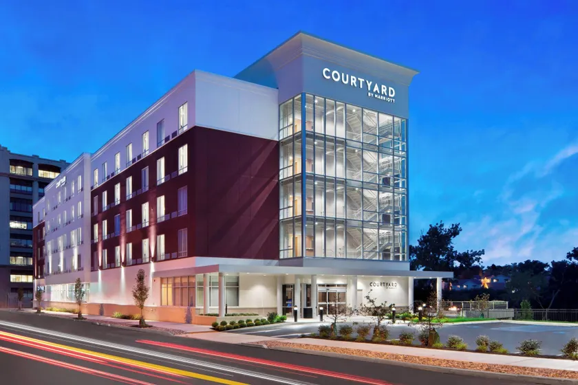 Courtyard by Marriott Albany Troy/Waterfront - Image 1