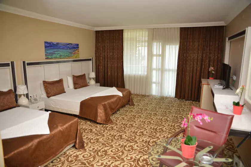 Atamer Hotel - Image 1
