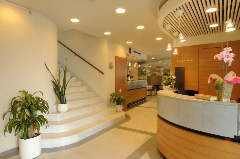 Hotel Le Roi - Image 1