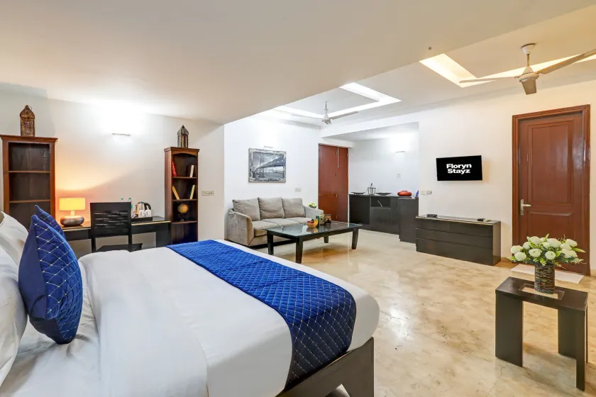 Floryn Stayz-Huda City Centre - Image 1