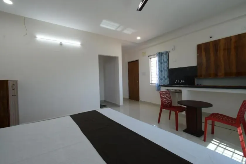 Hotel Shresta Luxury Rooms - Nizampet Hightension line Rd - Rom